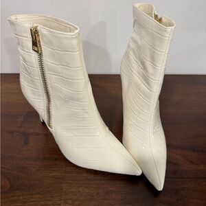 INC International Concepts Cream Croc-Embossed Pointed Toe Ankle Boots